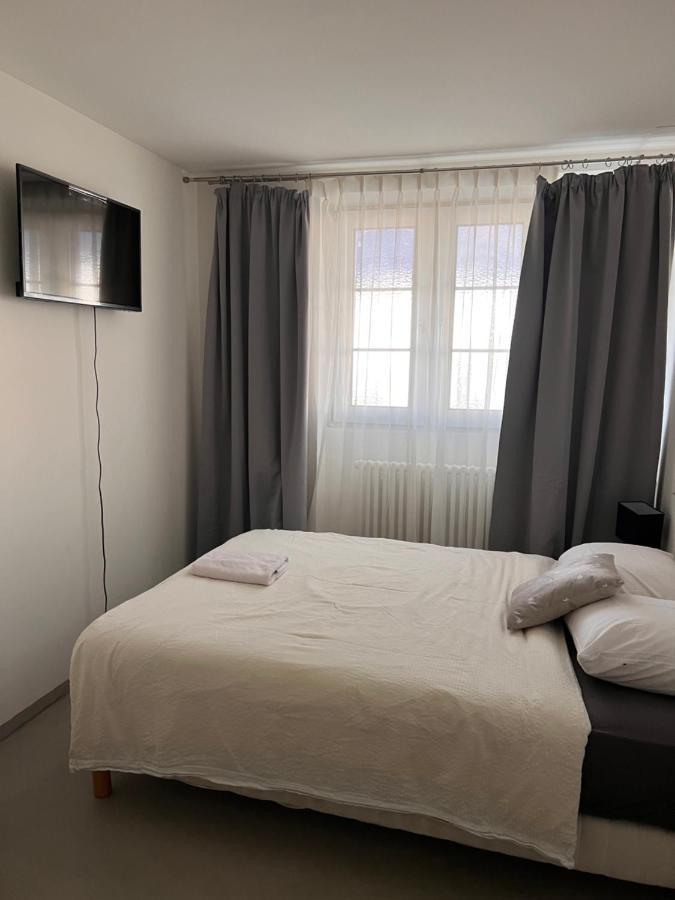 Budget Room Free Parking Pratteln Exterior photo